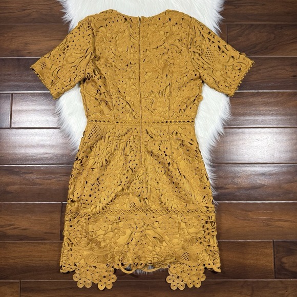 Adelyn Rae Women's Size Medium Mustard Tasha Crochet‎ Lace Dress - Picture 7 of 11
